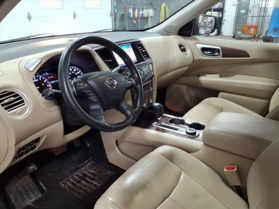 2019 Nissan Pathfinder Platinum