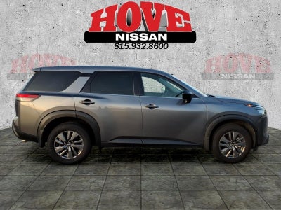 2024 Nissan Pathfinder S