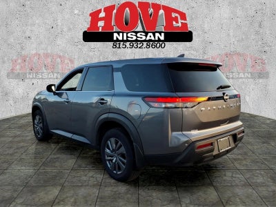 2024 Nissan Pathfinder S