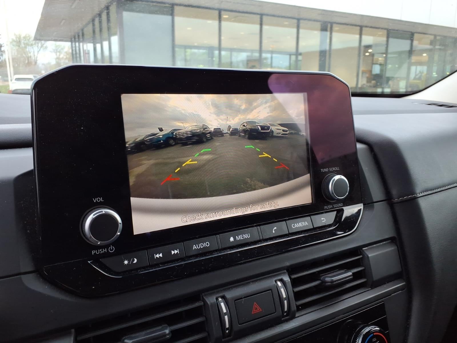 2023 Nissan Pathfinder S