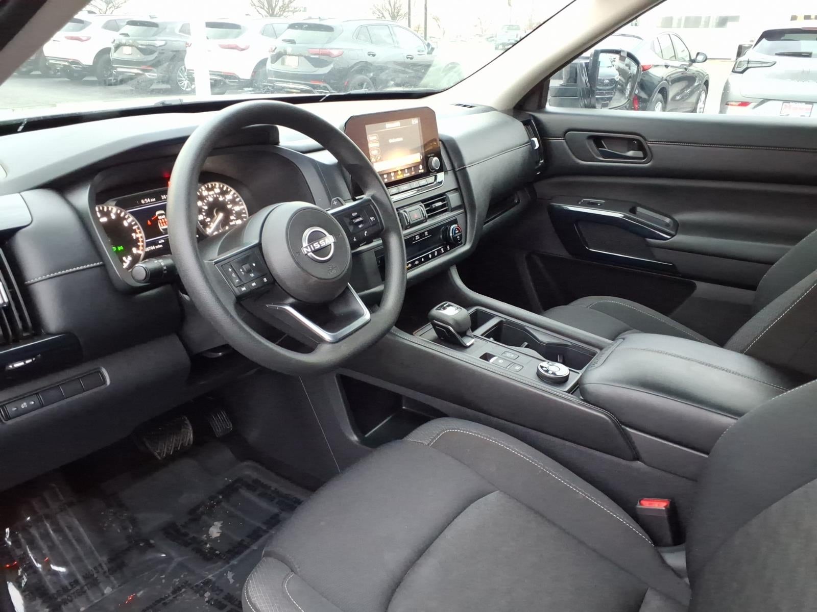 2024 Nissan Pathfinder S