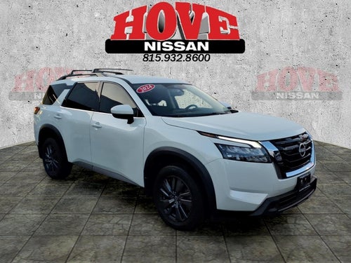 2024 Nissan Pathfinder SV