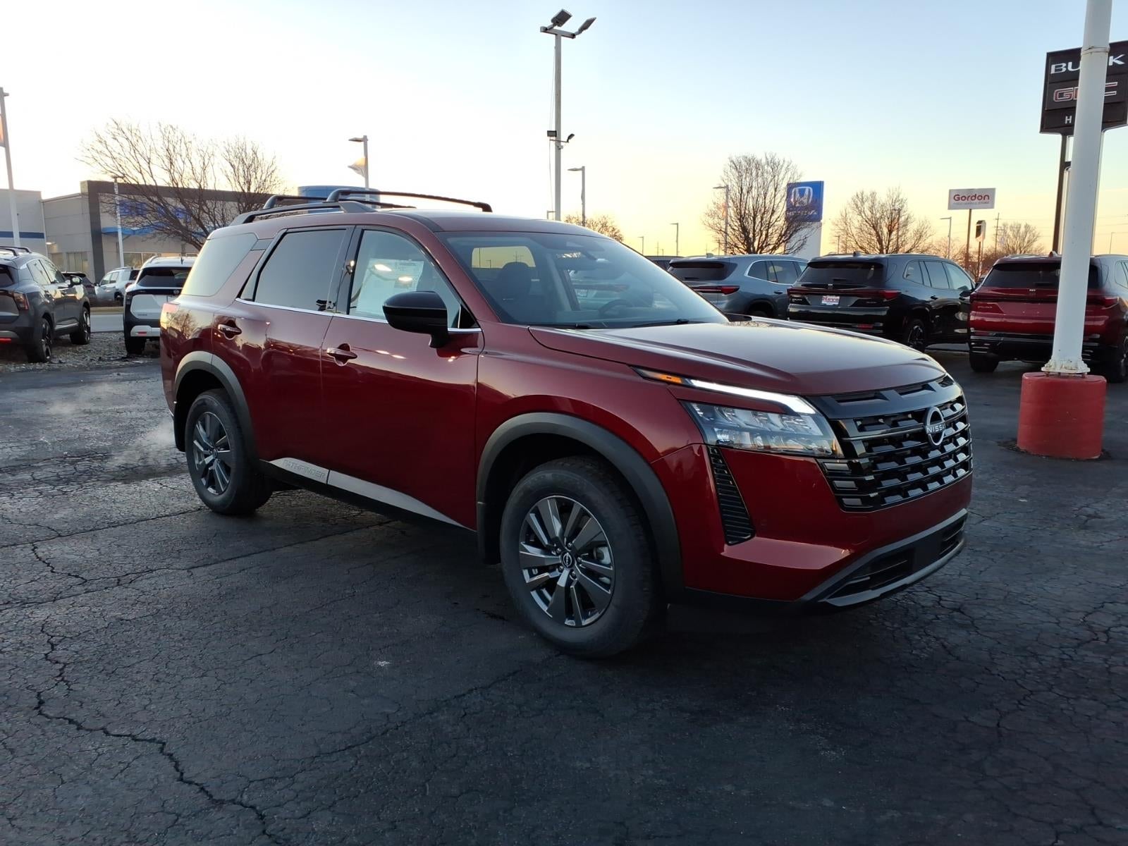 2026 Nissan Pathfinder SV