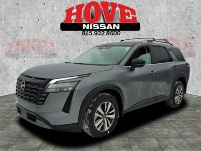 2026 Nissan Pathfinder SL