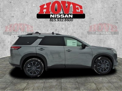 2026 Nissan Pathfinder SL