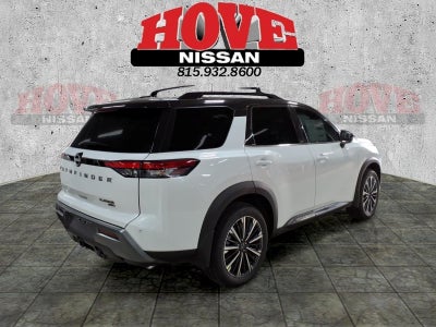 2026 Nissan Pathfinder Platinum