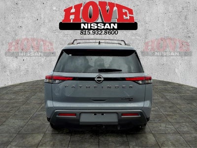 2026 Nissan Pathfinder Platinum