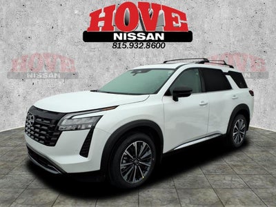 2026 Nissan Pathfinder Platinum