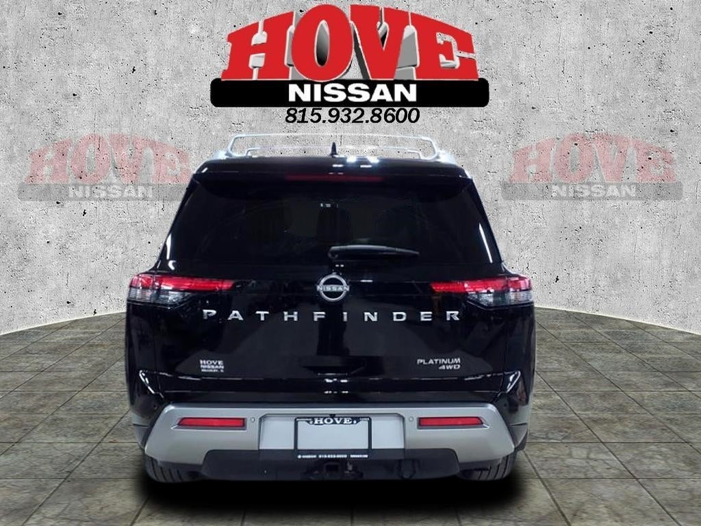 2023 Nissan Pathfinder Platinum