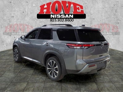 2026 Nissan Pathfinder Platinum
