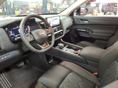 2026 Nissan Pathfinder Platinum