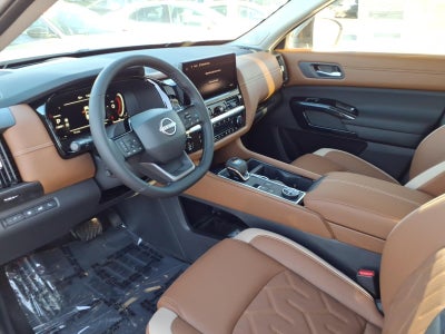 2026 Nissan Pathfinder Platinum