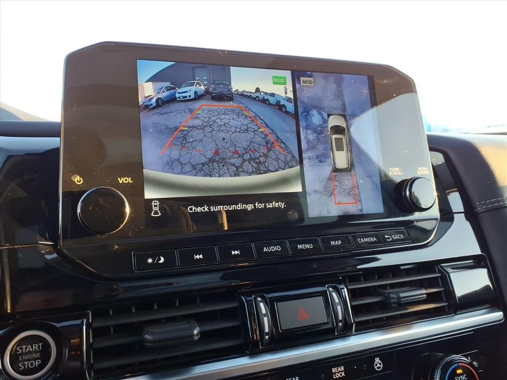 2022 Nissan Pathfinder Platinum