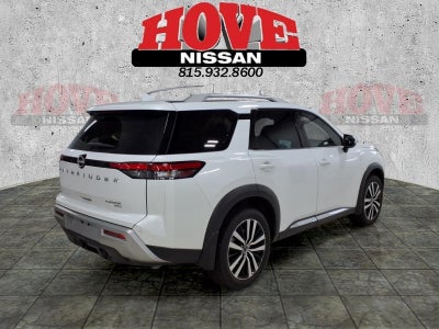 2025 Nissan Pathfinder Platinum
