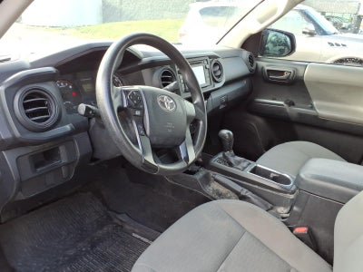 2017 Toyota Tacoma SR