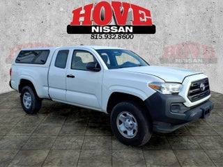 2017 Toyota Tacoma SR
