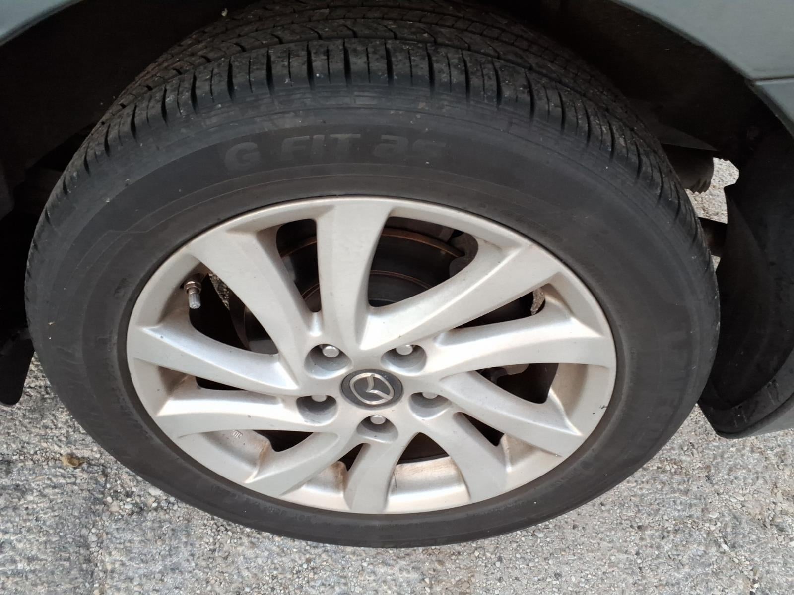 2013 Mazda Mazda3 i Touring