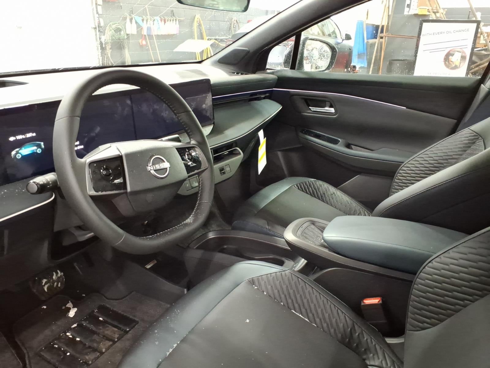 2026 Nissan LEAF Platinum+