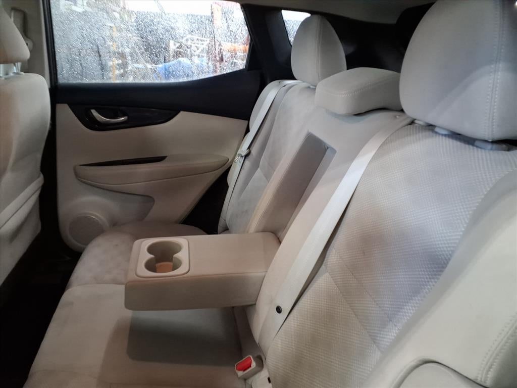 2020 Nissan Rogue Sport SV