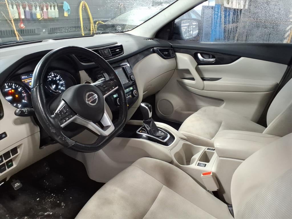 2020 Nissan Rogue Sport SV