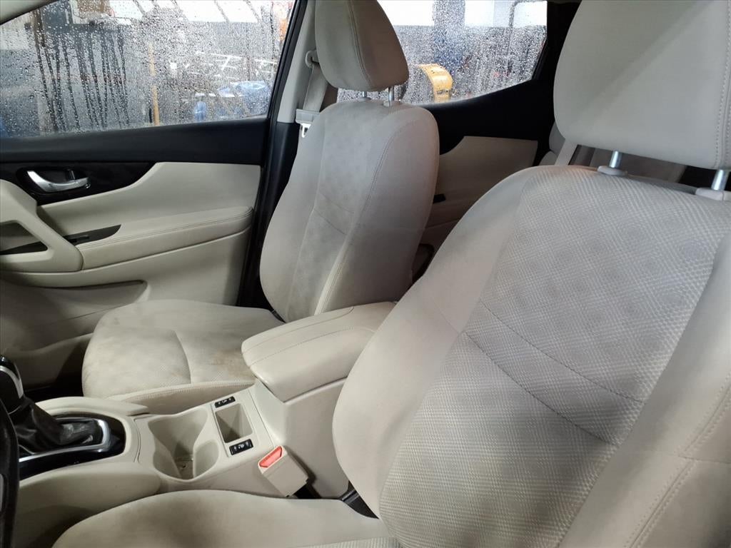 2020 Nissan Rogue Sport SV