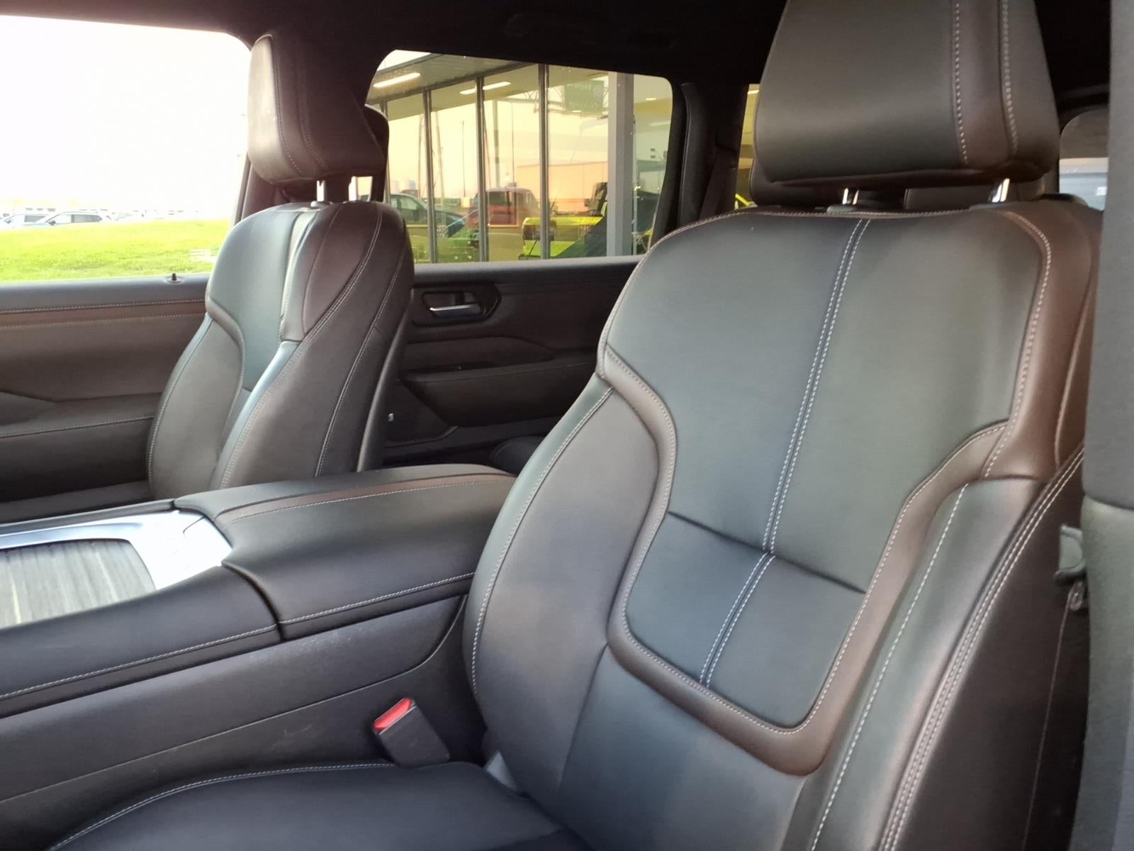 2025 Nissan Armada SL