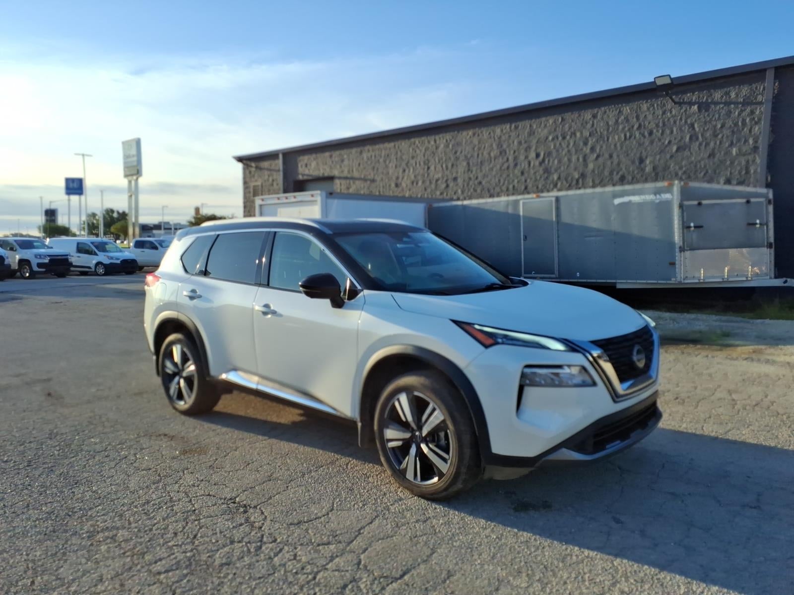 2023 Nissan Rogue SL