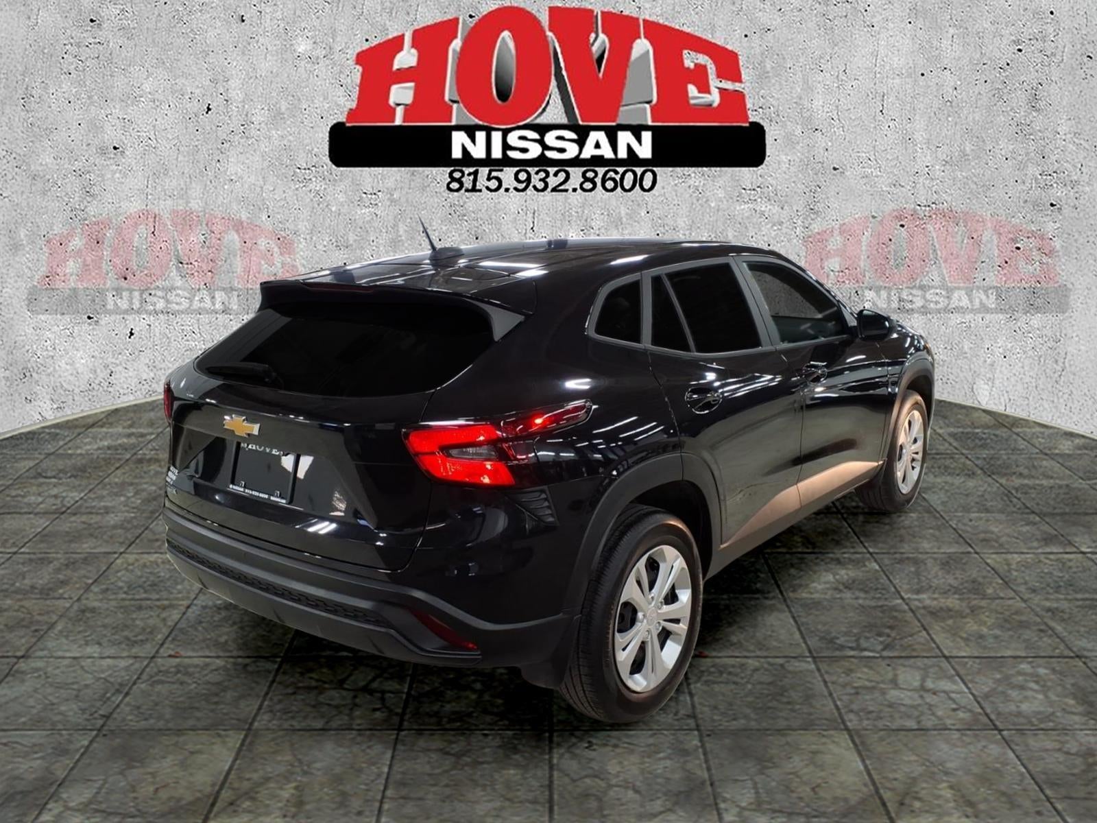 2025 Chevrolet Trax LS