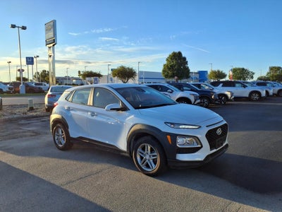 2021 Hyundai KONA SE