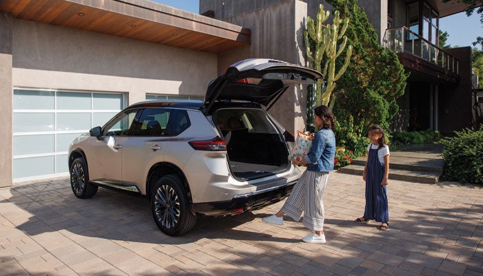 Hove Nissan in Bourbonnais IL