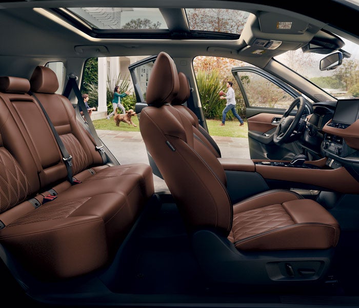 Hove Nissan in Bourbonnais IL